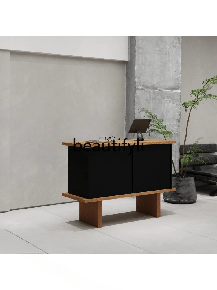 Creative checkout page Retro bar Women's clothing store Small counter Simple modern front desk Reception desk