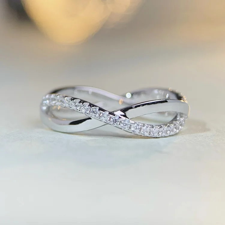 

S925 Pure Silver Ring, Women's Design, Zircon Full Diamond Row Ring, Diamond Ring, Instagram Style, Popular on Xiaohongshu
