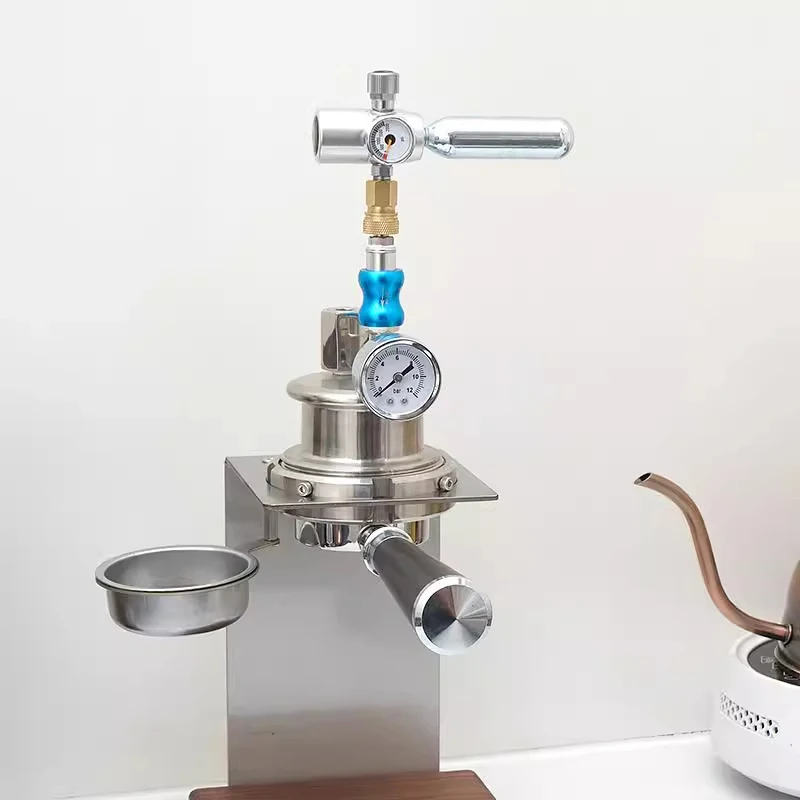 Macchina da caffè pneumatica con manico da 58 mm Macchina da caffè da campeggio Pompa d'aria Macchina per caffè espresso portatile Estrazione ad alta pressione Espresso