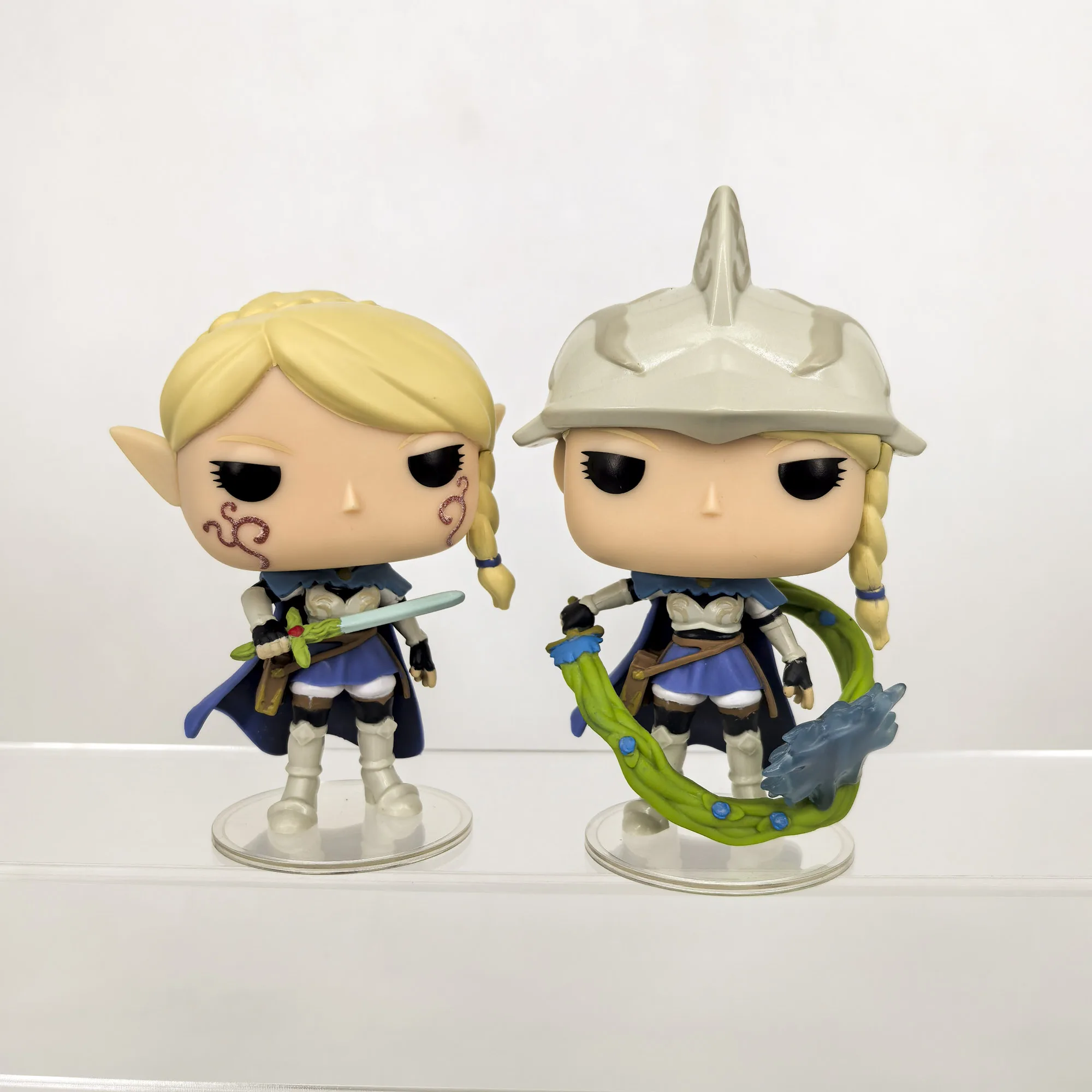 Figura de acción de vinilo de animación de trébol negro Charlotte Roselei Chase que brilla en la oscuridad, decoración de escritorio, regalos de Navidad para fanáticos de adultos