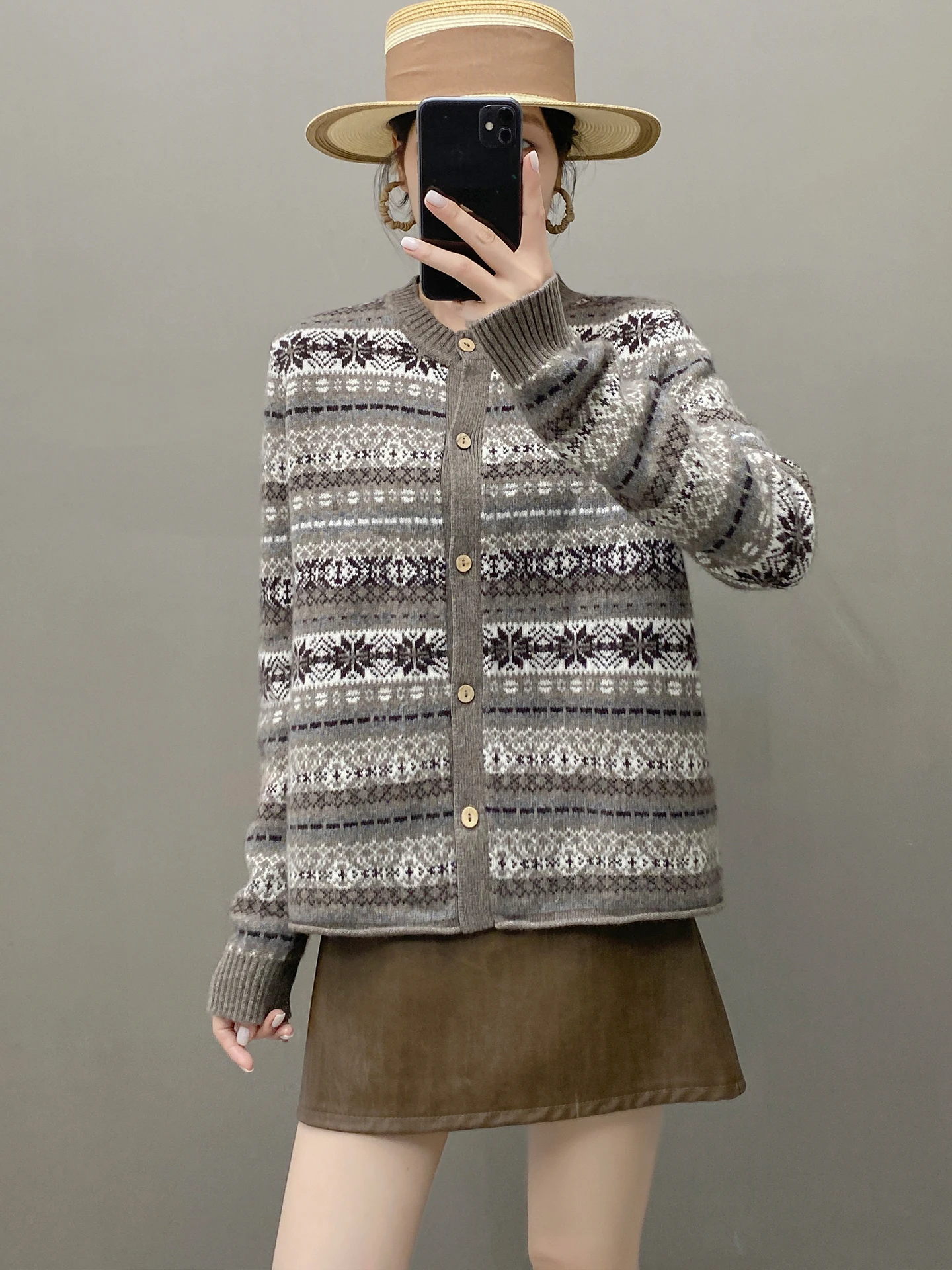 Nova moda feminina 100% suéter de caxemira gola redonda manga comprida cardigã de bloqueio de cores roupas de lazer de luxo outono inverno top