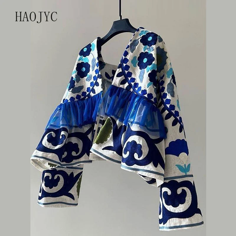 

Unique and beautiful early spring top women's 2025 new fashion niche vacation style blue printed cardigan jacket