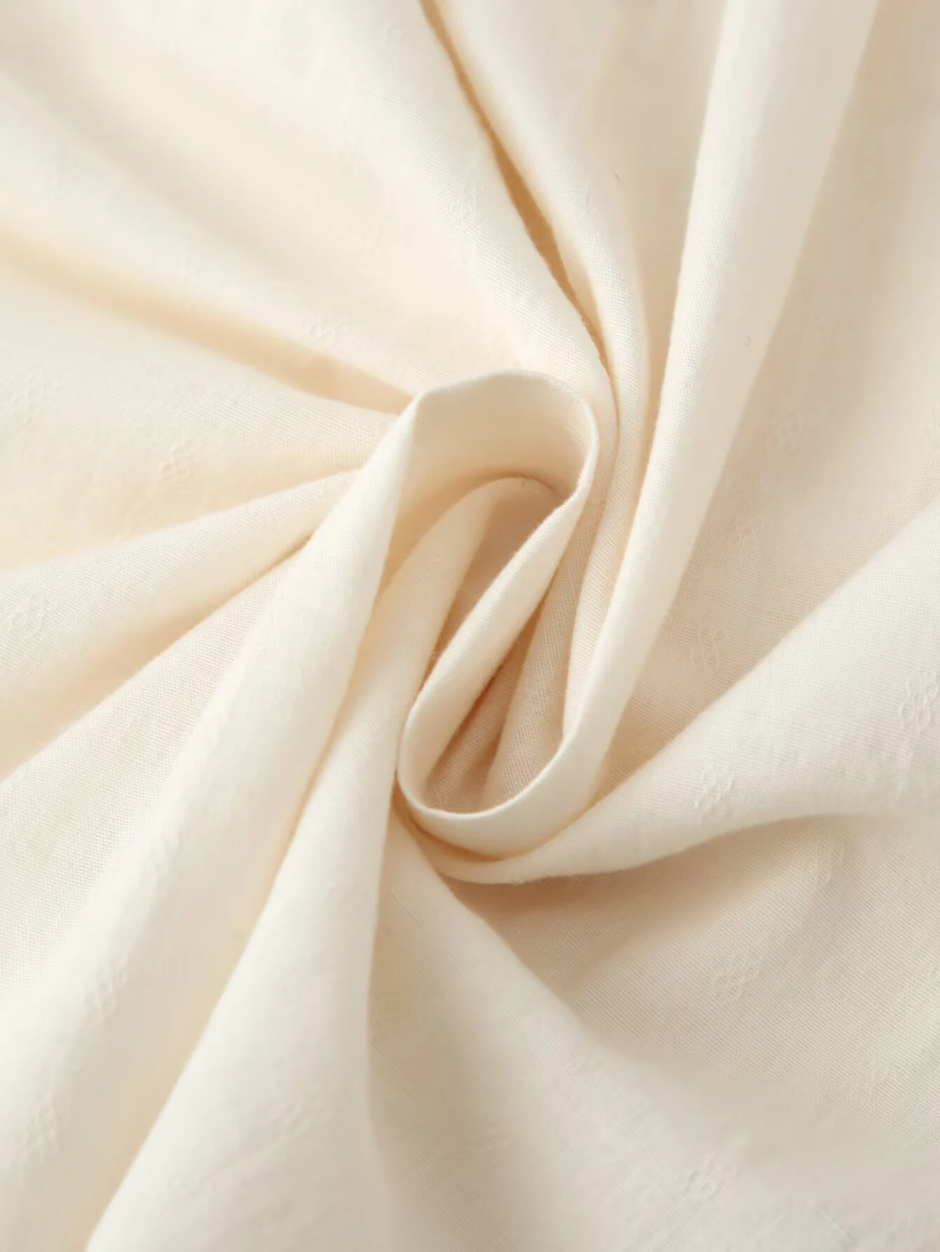 Europäischer und amerikanischer Stil 2026 Herbst Neue Damen-Freizeitbluse mit Farbblock-Design, Spitzen-Patchwork und V-Ausschnitt, Kurzarm – Detail 6