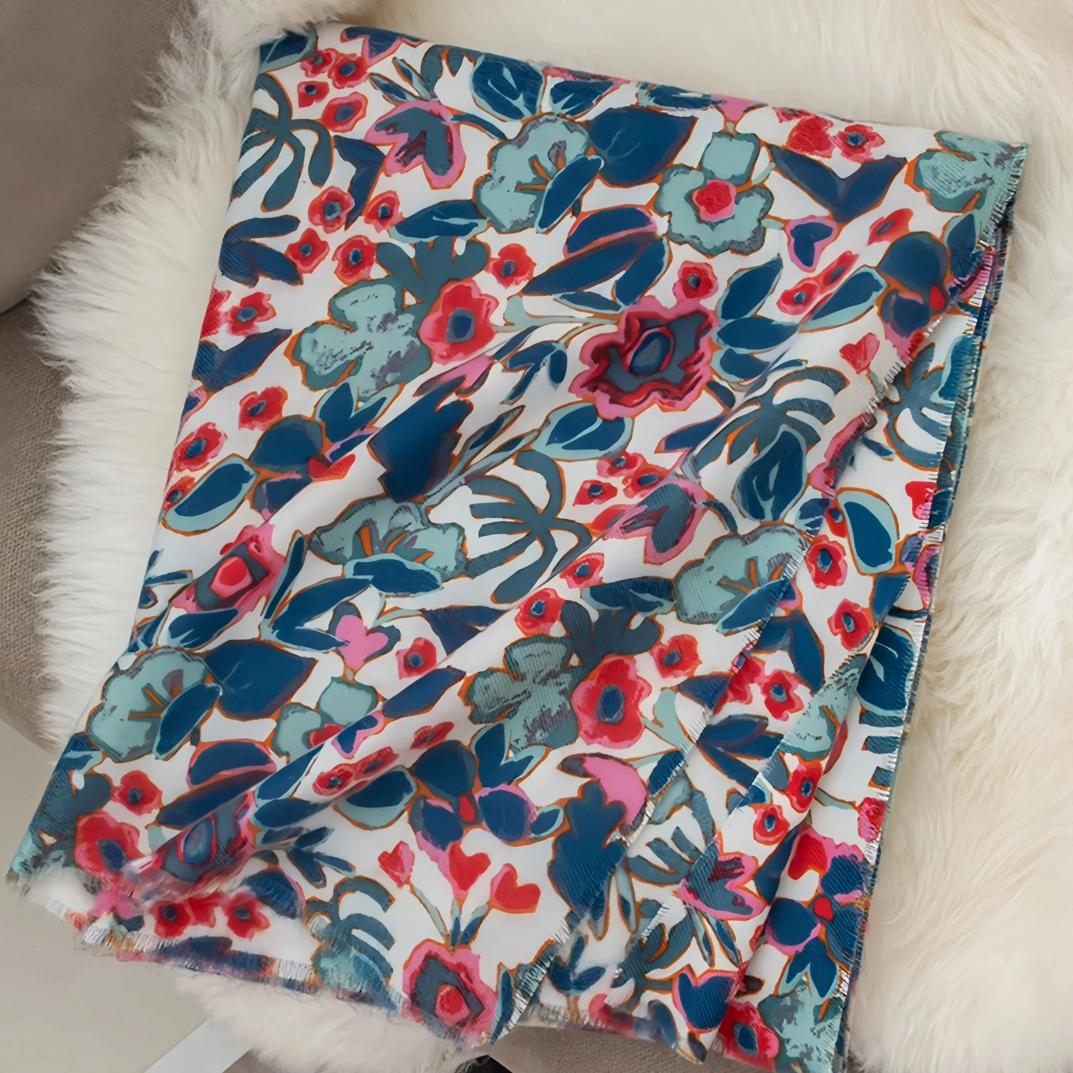 

New Short Fringe Floral Print Fake Cashmere Scarf Women Shawl Spring Autumn Lightweight Hijab Wrap Elegant Fashion Accessory