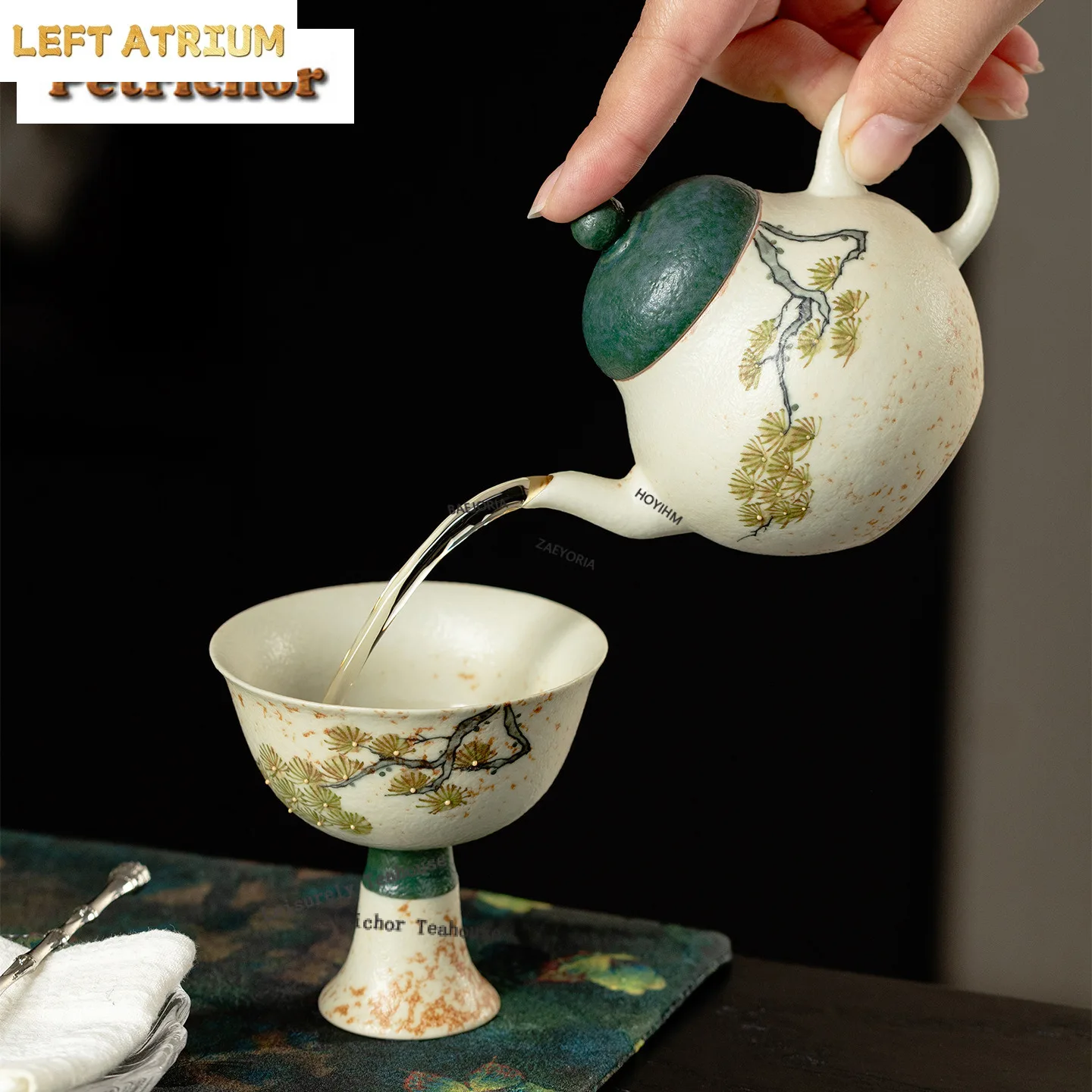 

140ml Hand-painted Pine Teapot Luxury Tea Infuser Pot Household Tea Brewing Kettle With Ball Hole Green Tea Drinkware Ornaments