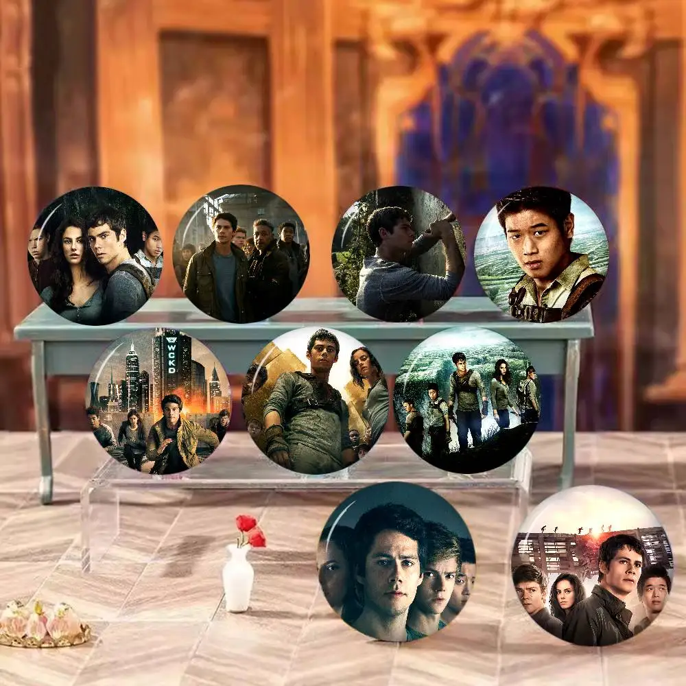 Movie Series The Maze Runner Photo Brooches Creative Round Badge Gifts Pins 32/44/58mm