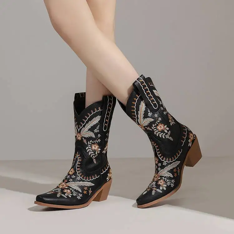 

New Retro Embroidered Western Cowboy Boots Autumn Pointed Toe Thick High Heels Ins Style Street Women Sports Casual Knight Boots