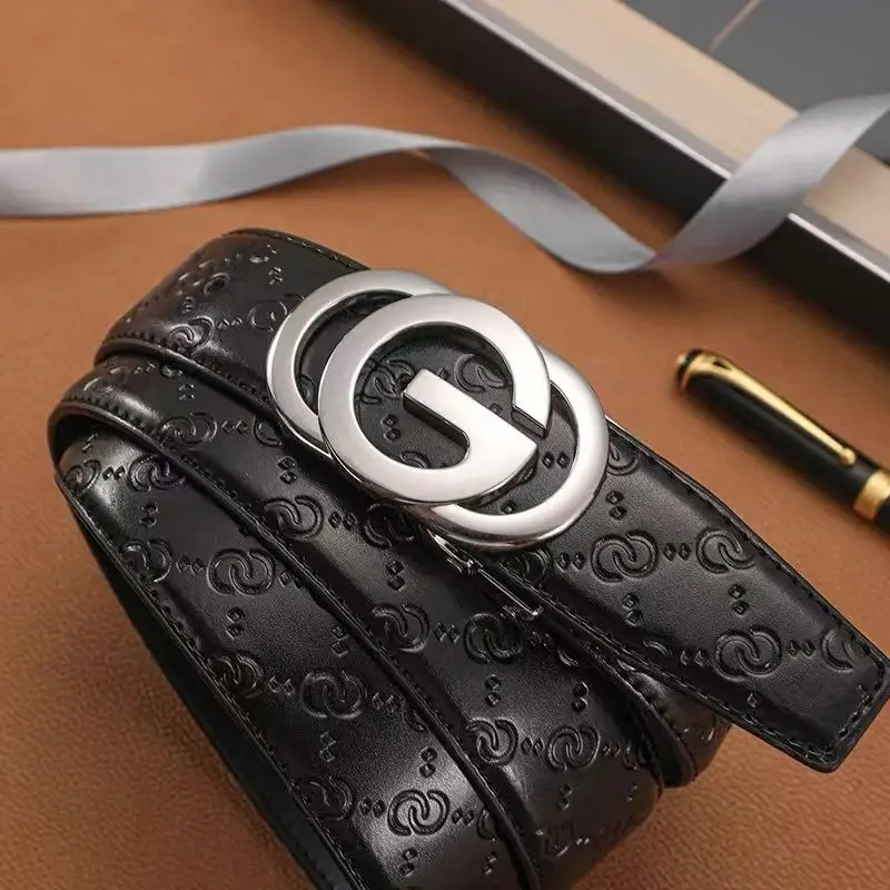 سينتو دي كورو PU masculino كومخفا دي ميتال، ماركا دي لوكسو، جينز كالسا دي ألتا كيوتيف، ماكيا، نا مودا