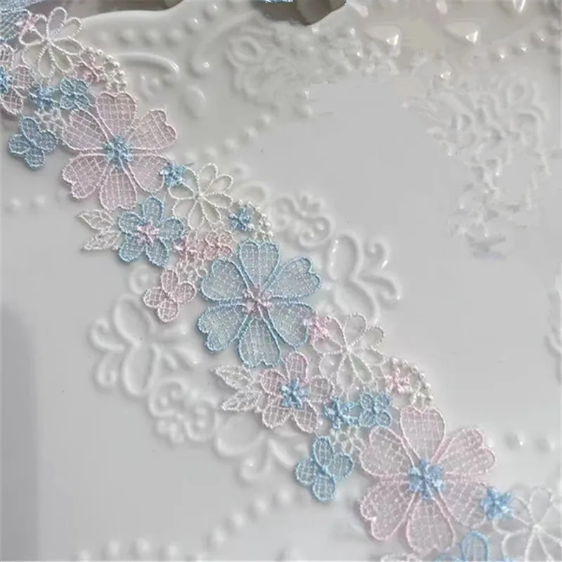 11Yds/Lot 4cm Wide Light Pink Blue Hollow Flower Shaped Venise Lace Trim with Design for Wedding Bridal,Garment Decoration