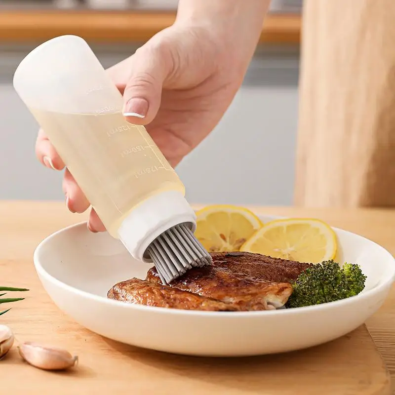 Silicone Oil Bottle With Barbecue Brush Oil Dispenser Bottle Portable Outdoor Picnic BBQ Accessories Kitchen Frying Baking Tools
