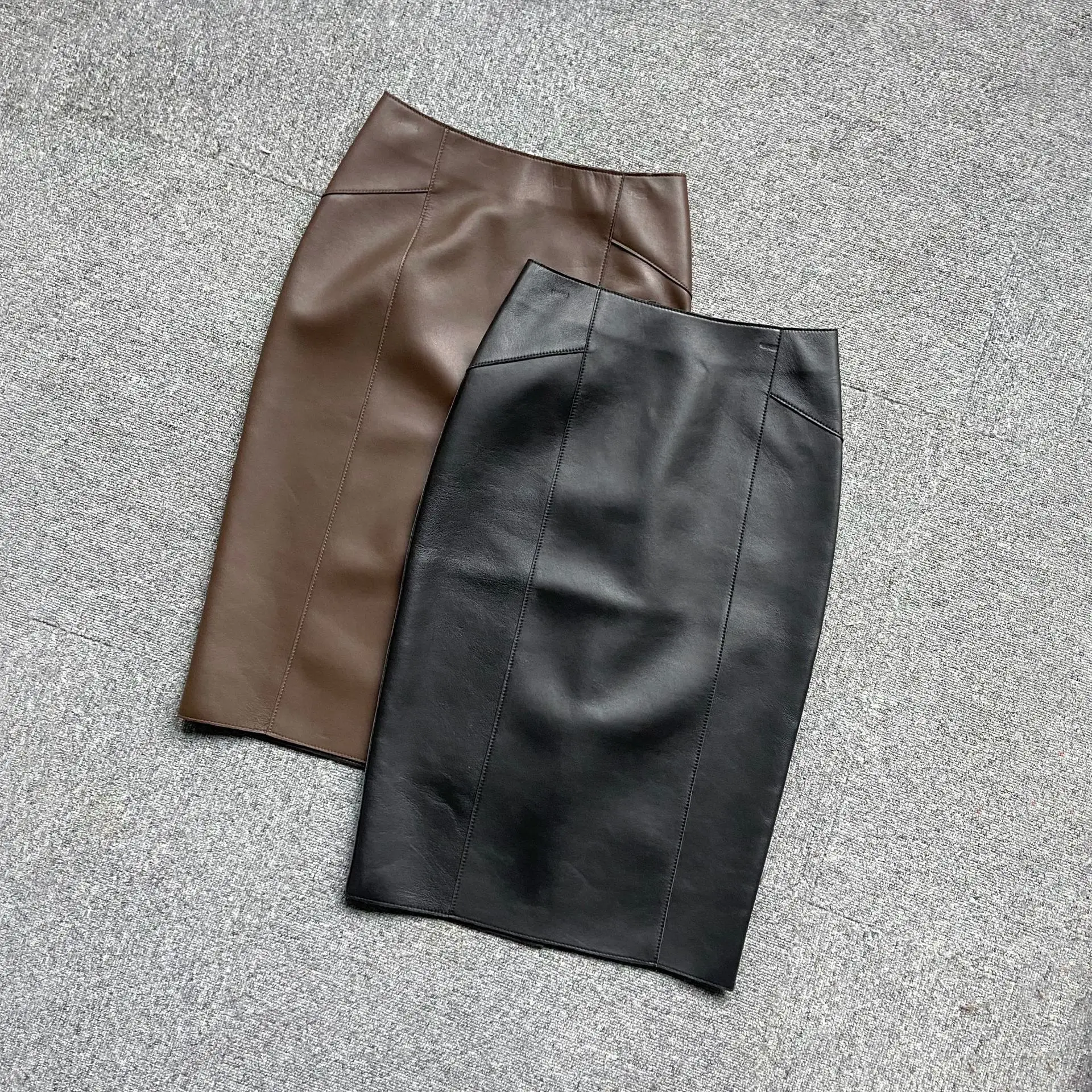 Genuine Leather Skirt 2024 Spring New Fashion Commuting Simple Back Split High Waist Wrap Hip Middle Skirt Sheepskin Half Skirt