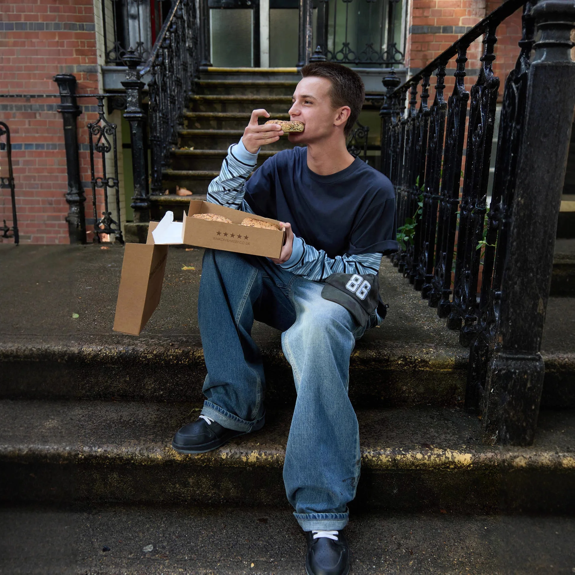 Lowclasic Casual Striped Long Sve T-irt Women's Fake 2-Piece Design Dongda Gate  Cotton Loose Fit Autumn Thi