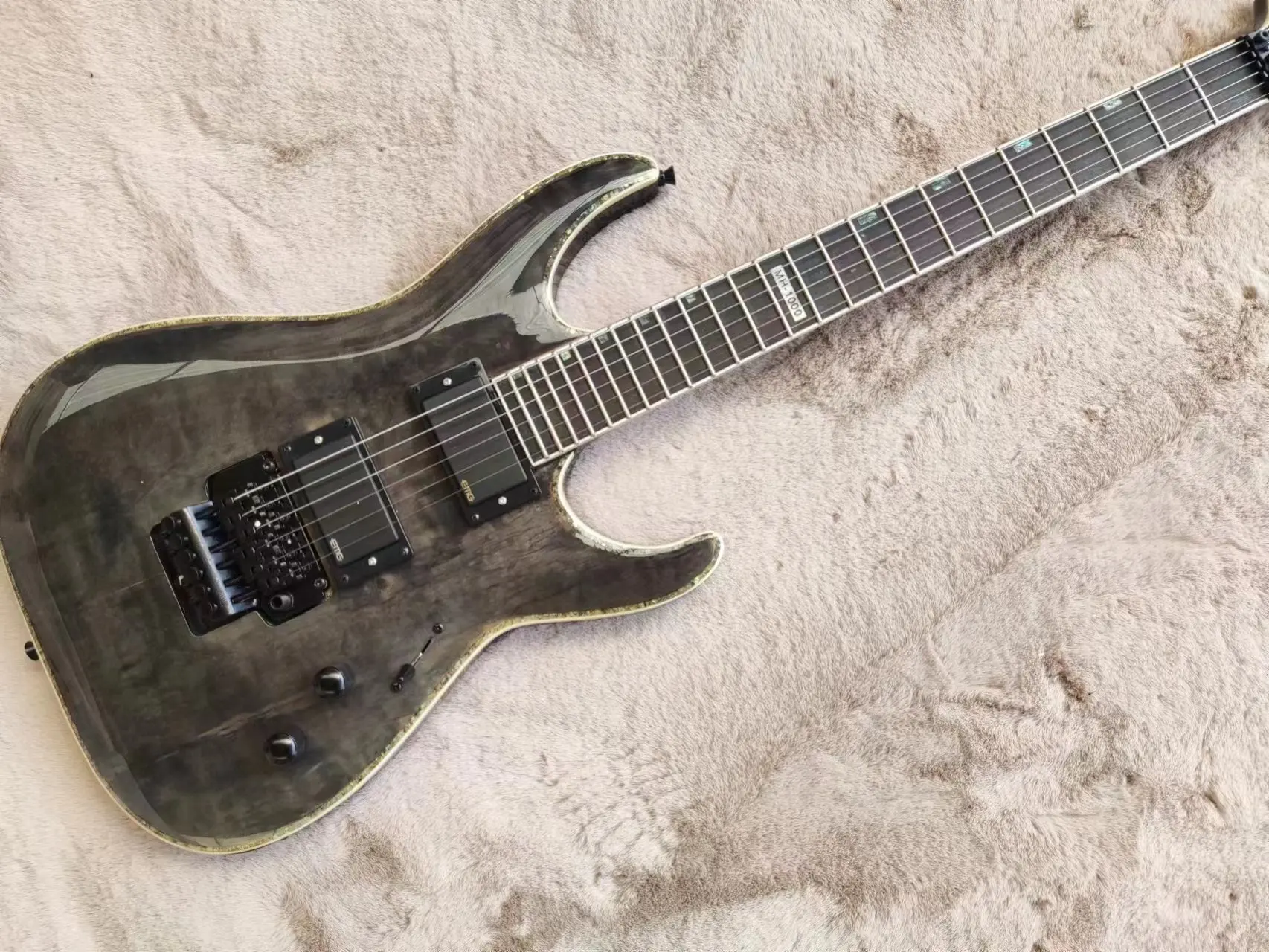 جيتار كهربائي عالي الجودة مكون من 6 أوتار، ولوحة أصابع من خشب الورد، وجسر اهتزاز، ولاقط EMG #2