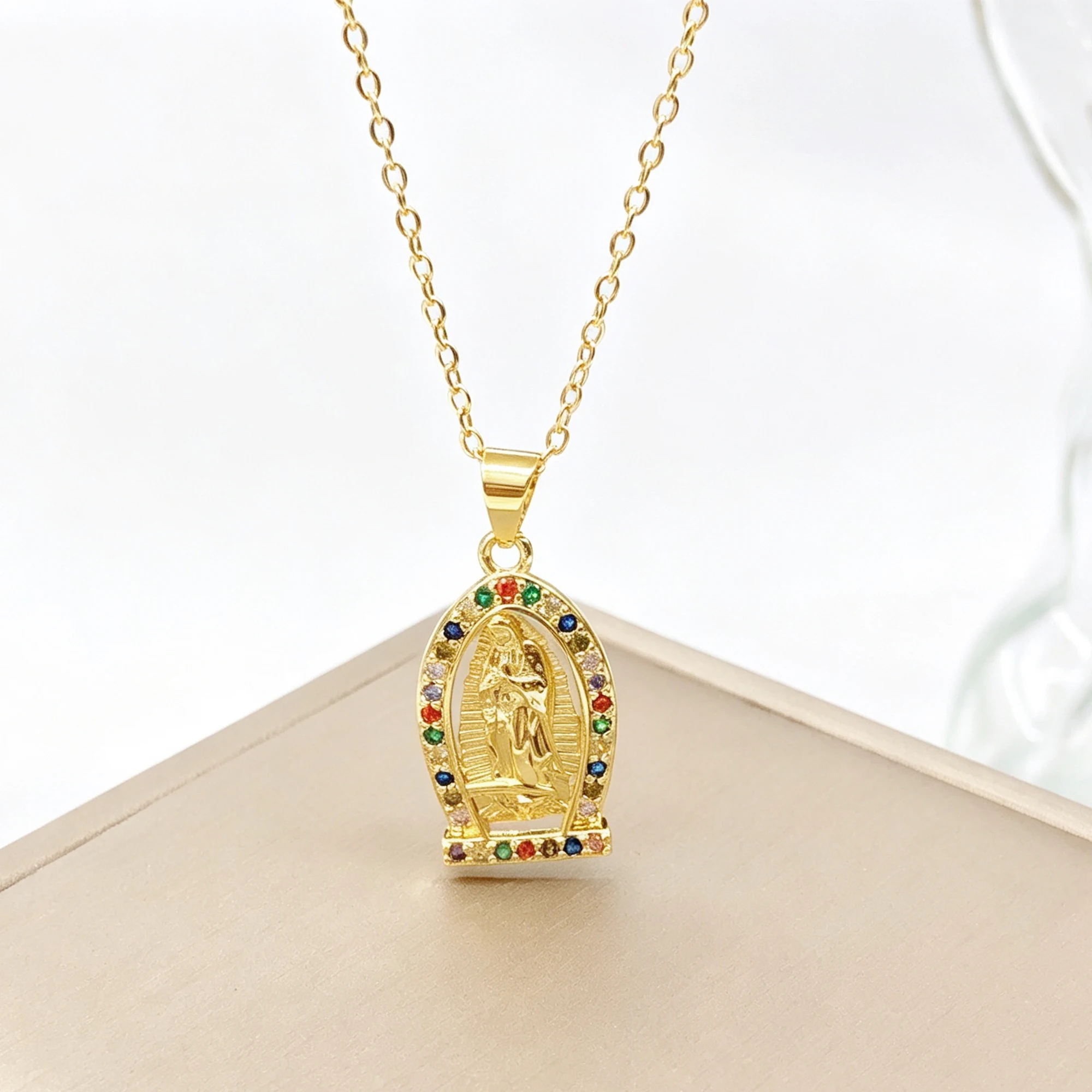 Luxury Gold Plated Moon/Arch Shaped Virgin Mary Jesus Cross Pendant Necklace Catholic Christian Cubic Zirconia Jewelry for Women