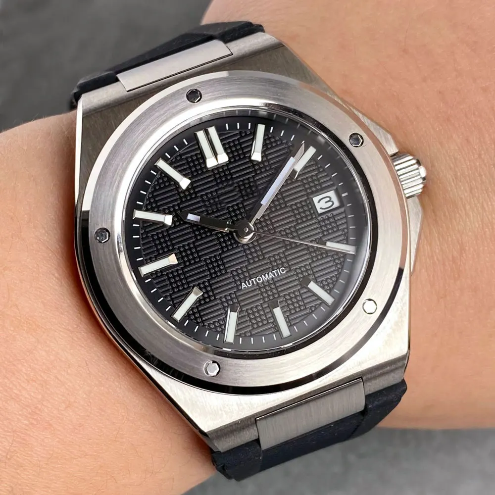 Tandorio ใหม่สีดําหรูหราธุรกิจวิศวกรสไตล์ผู้ชายนาฬิกา Sapphire Glass 100 M กันน้ํา NH35A อัตโนมัตินาฬิกา