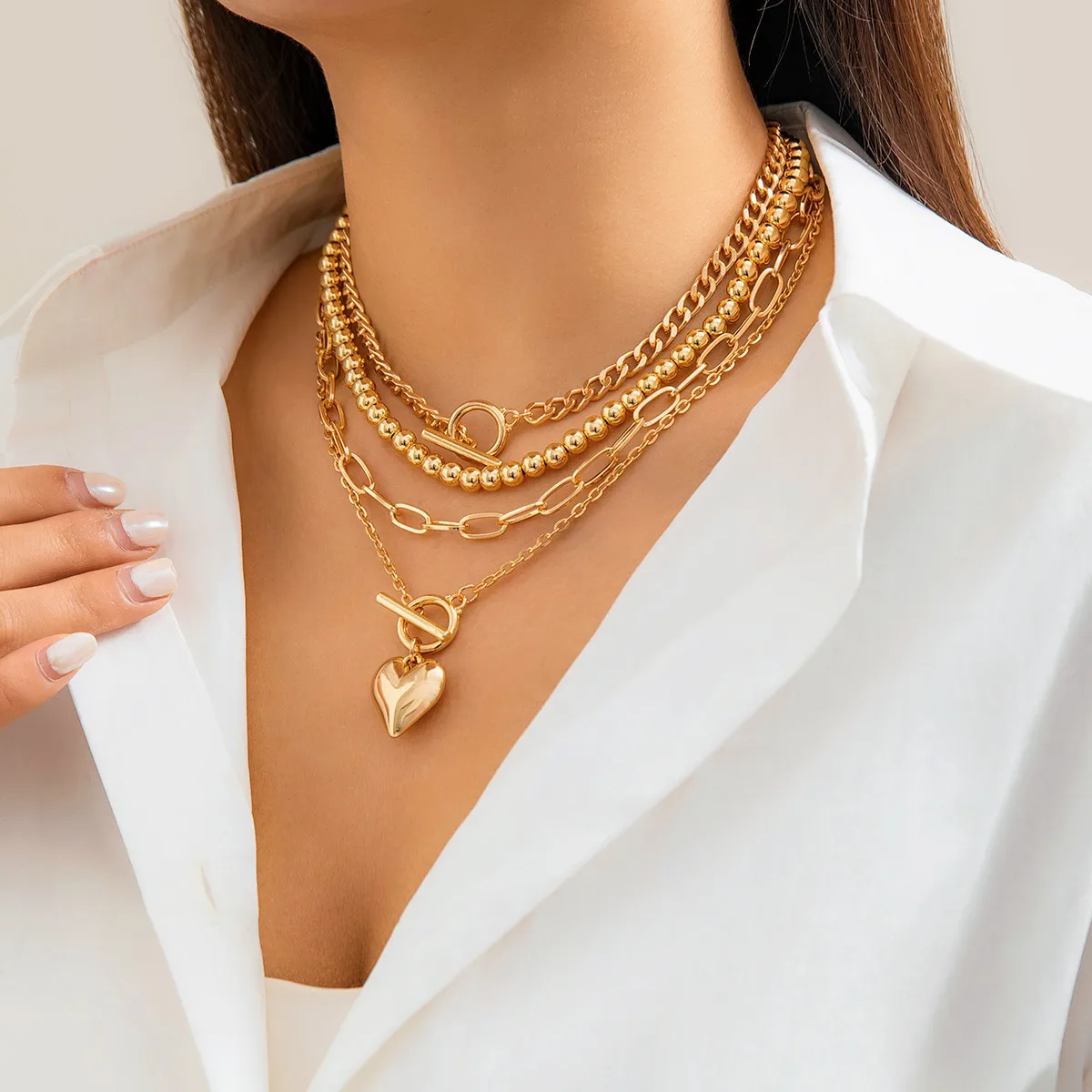 Punk Gold Color Heart Pendant Necklace for Women Trendy OT Buckle Beaded Neck Chain Choker Y2K Metal Necklace Accessories