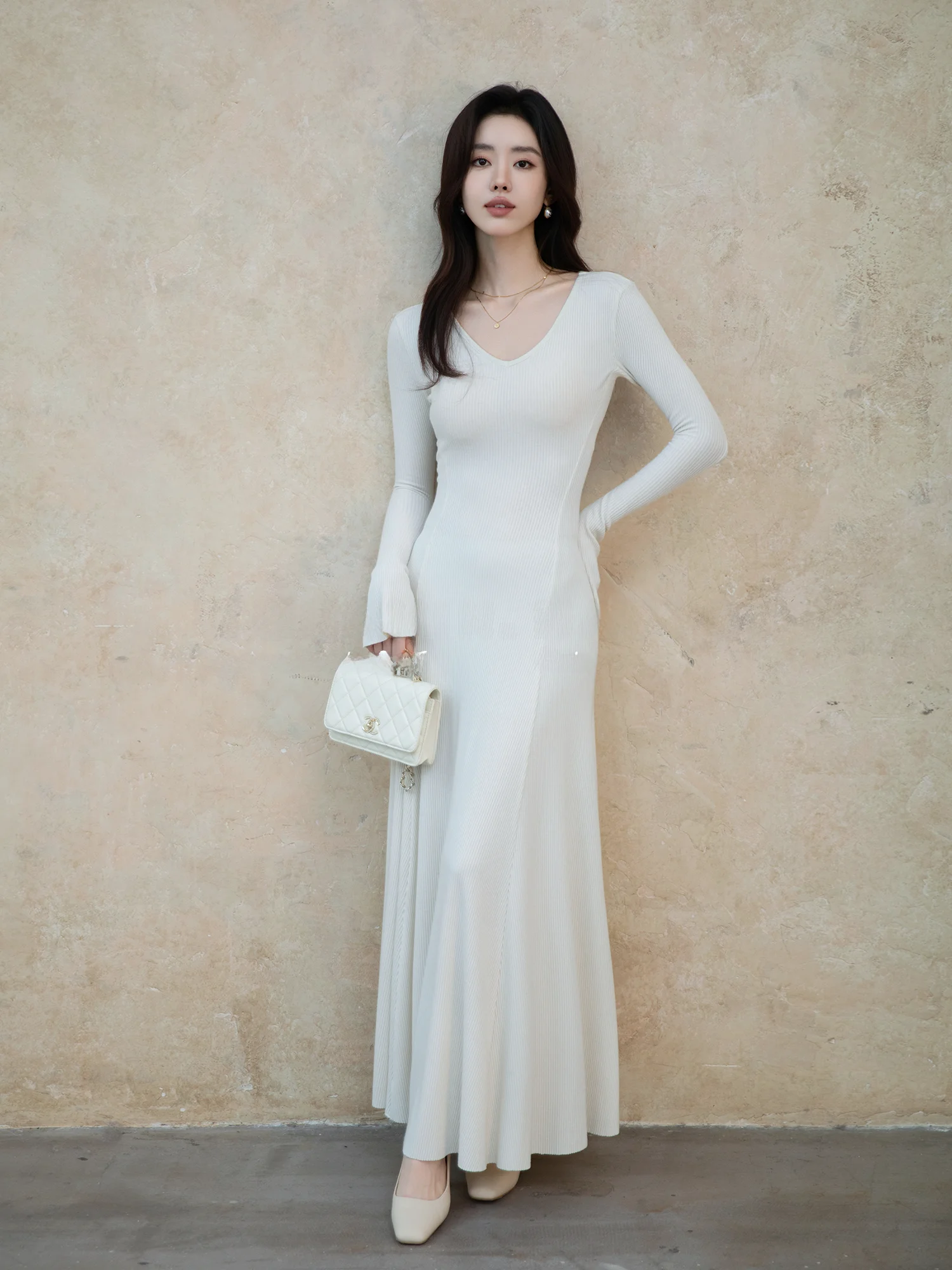 Ele Touchin Haute K…