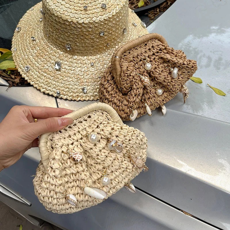

Богемная соломенная сумка в виде ракушки, роскошные пляжные сумки с жемчугом для женщин, тканая сумка через плечо с зажимом ручной работы, сумка-клатч