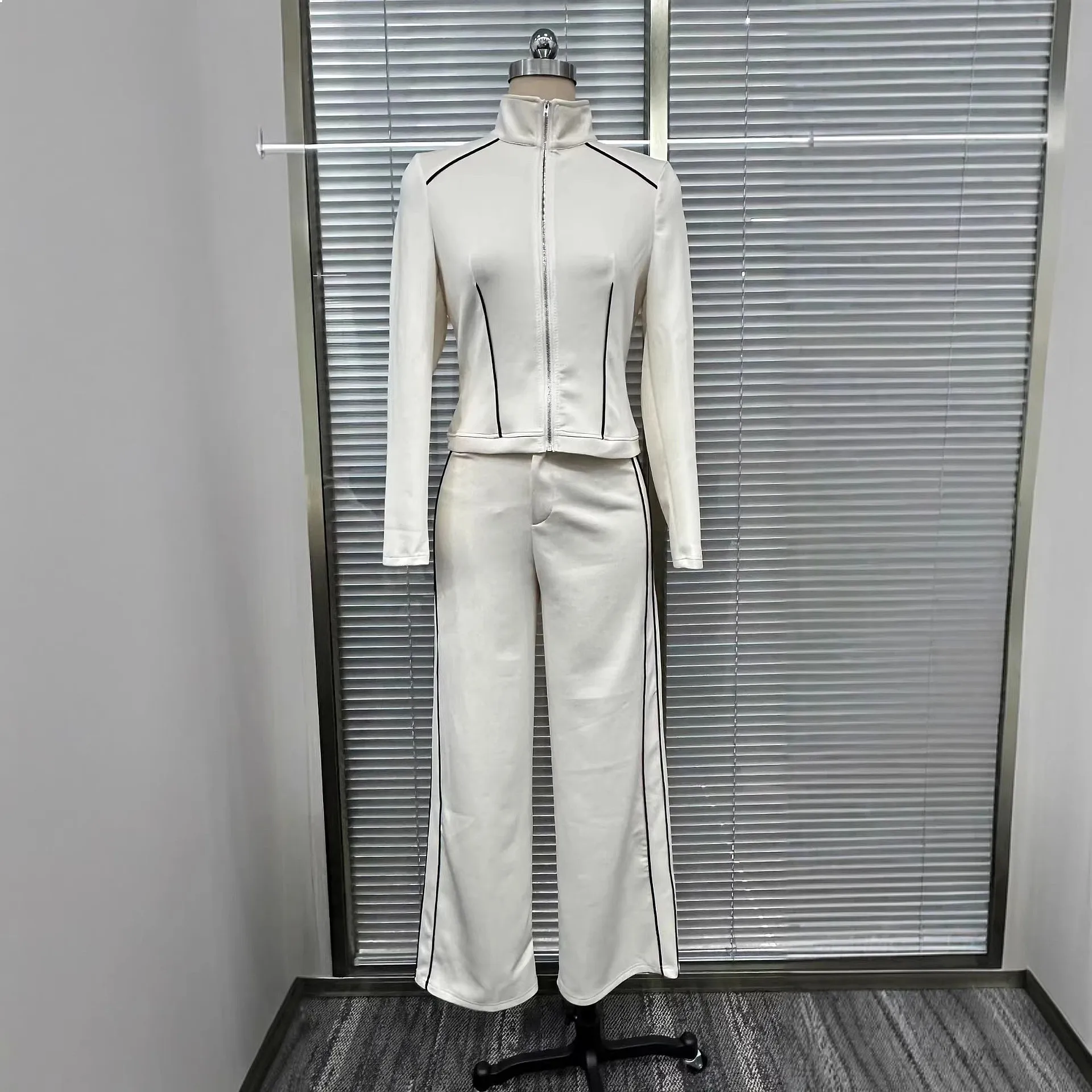 

Air Layer Cotton Blend White Jumpsuit Overall Playsuit Women Summer Spring Matching Set
