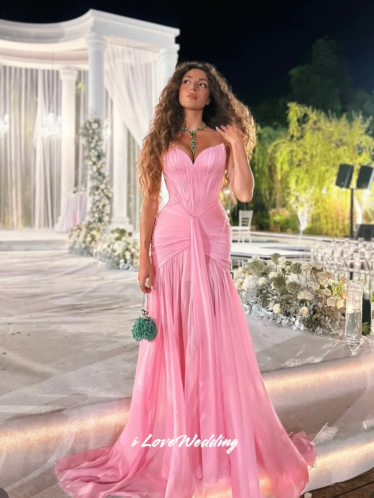 Розовые вечерние платья с v-образным вырезом 2025 года, без рукавов, с разрезом по бокам, с открытой спиной, со шлейфом, плиссированные свадебные платья по индивидуальному заказу