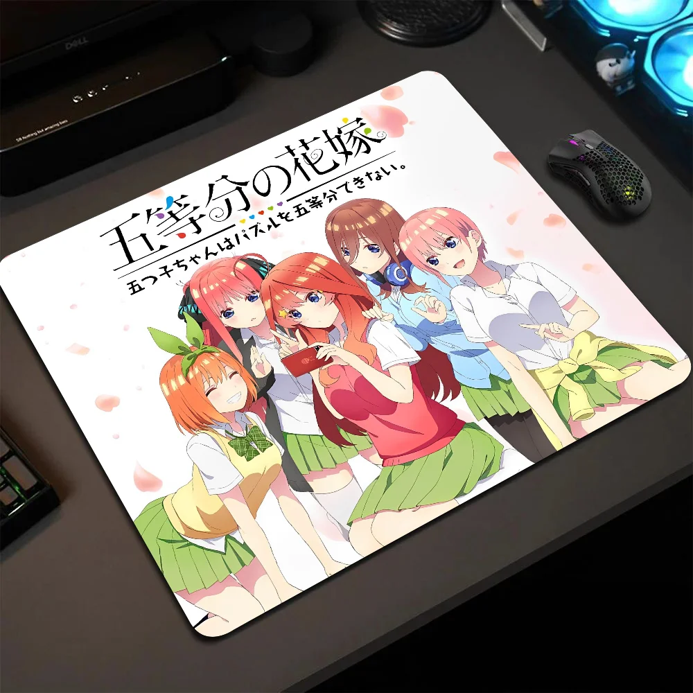 The Quintessential Quintuplets Mousepad Small LockEdge Mouse Pad For Gamers Computer Desk Pad Rectangular Anti-slip Rubber