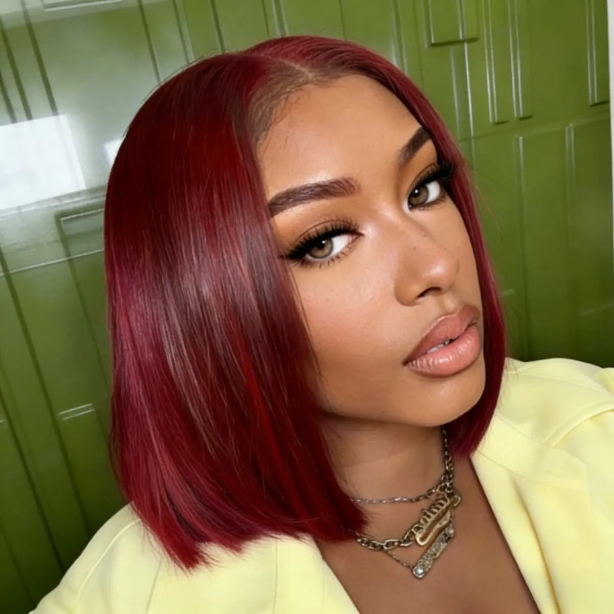 

Короткий парик-каре 99J бордового цвета с кружевной передней частью, прямые волосы, синтетический, термостойкий, 13x4 HD, для повседневного использования