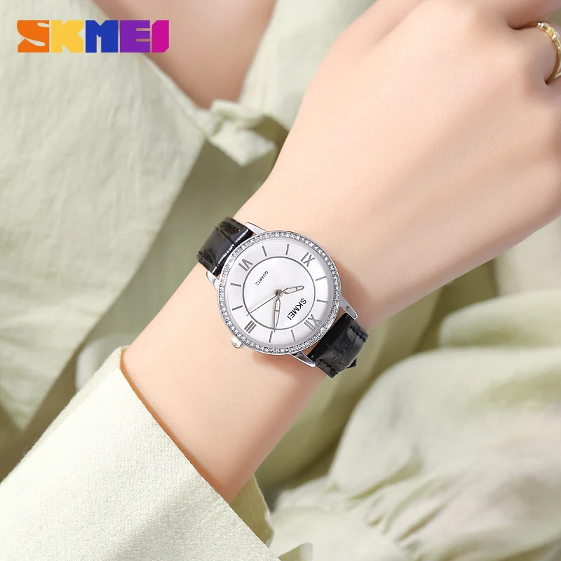 SKMEI موضة ساعة نسائية فاخرة كوارتز ساعات المعصم للنساء هدايا ماركة جلدية السيدات ساعات ذهبية وردية Reloj Para Mujer