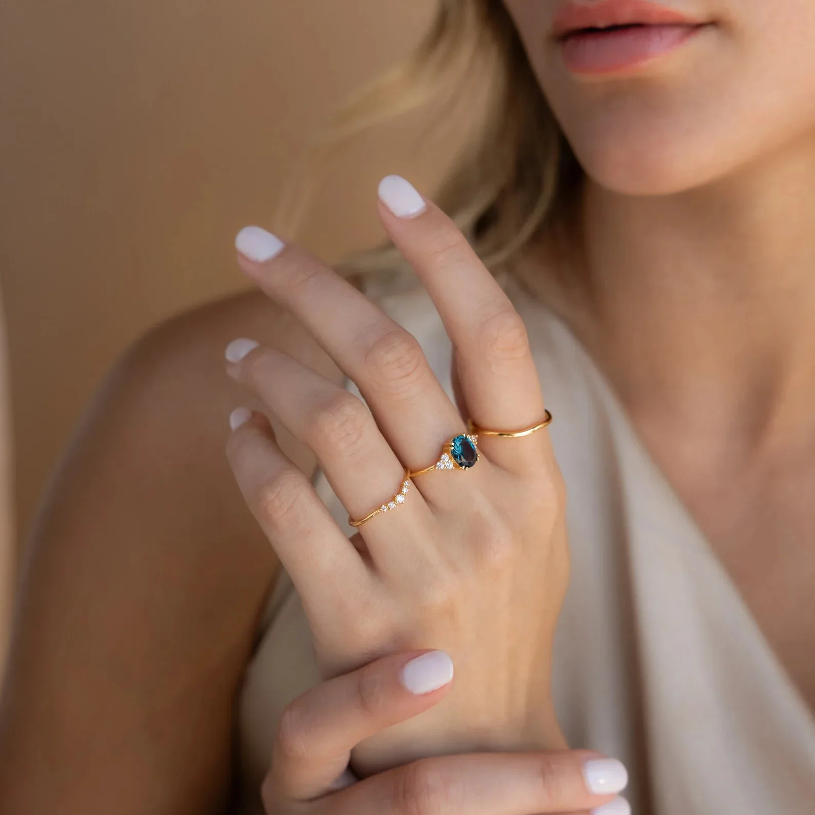 

Minimalist Pear Cut Royal Blue Stone Water Drop Zircon Stacking Thin Rings For Women Gold Color Female Wedding Bands Jewelry