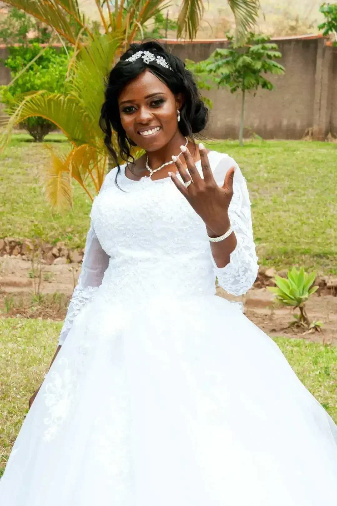 Maßgeschneidertes Design für afrikanische schwarze Frauen, Hochzeit, 3/4-Ärmel, Ballkleid, Applikation, Brautkleid 2023