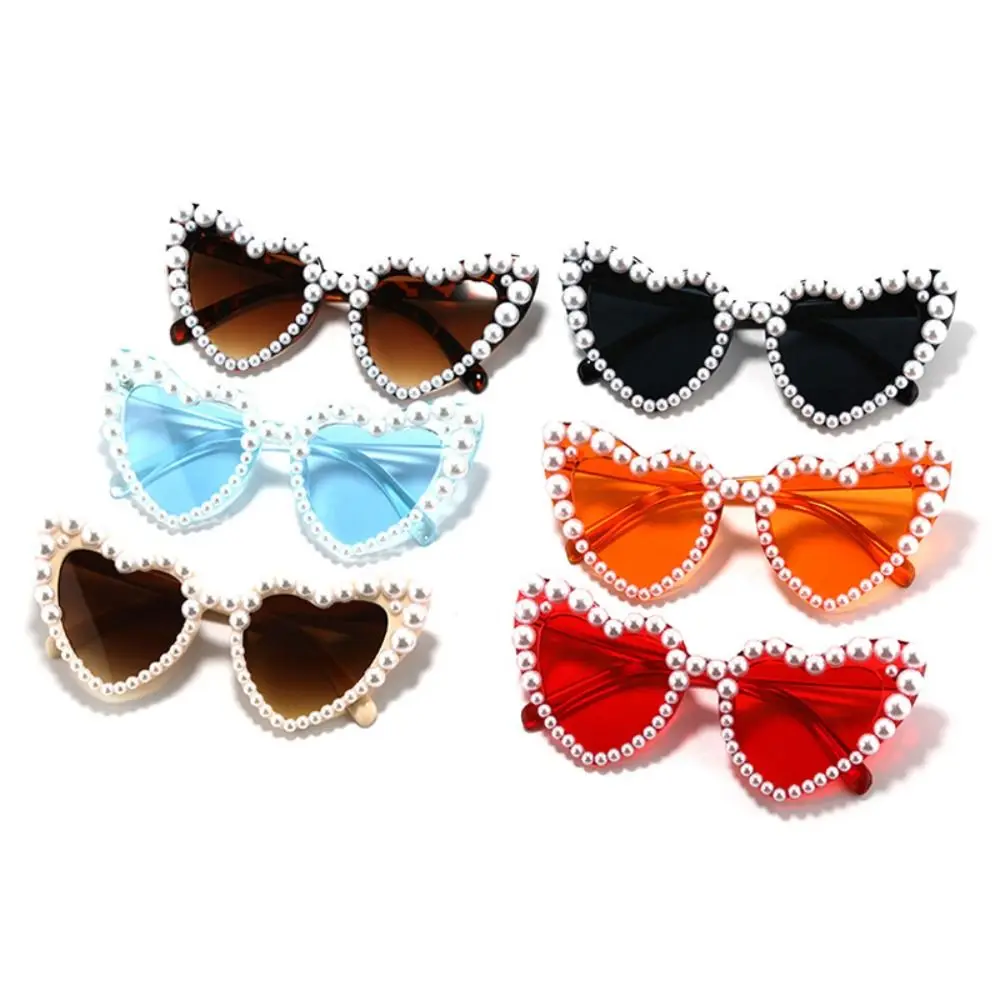 Korean Heart-shaped Frame Pearl Decoration Sunglasses Travel Sun-Protective Black Shades Glasses Bride Eyewear Outdoor