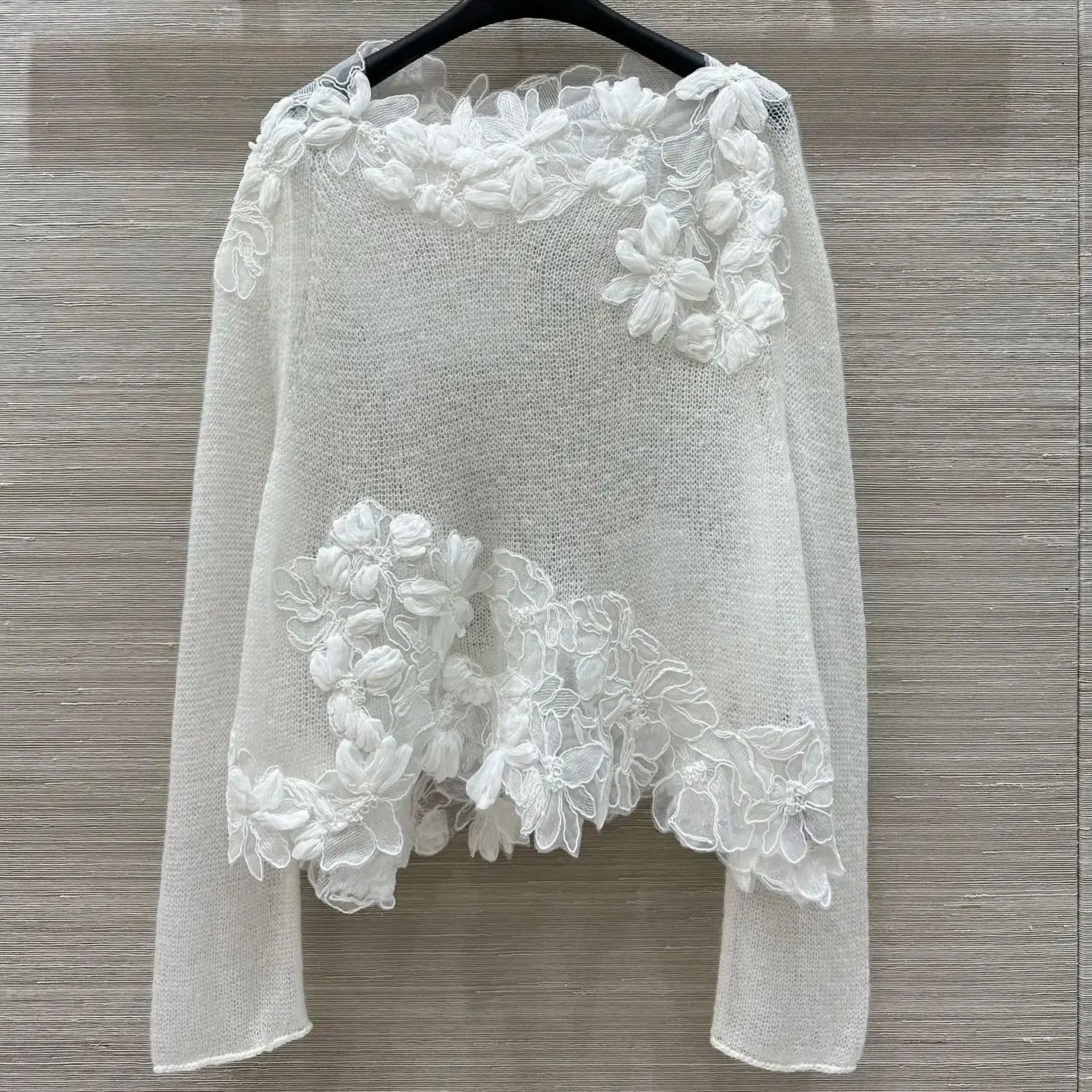 

2025 heavy three-dimensional handmade silk flowers, super fairy slightly transparent pure cashmere mohair short top