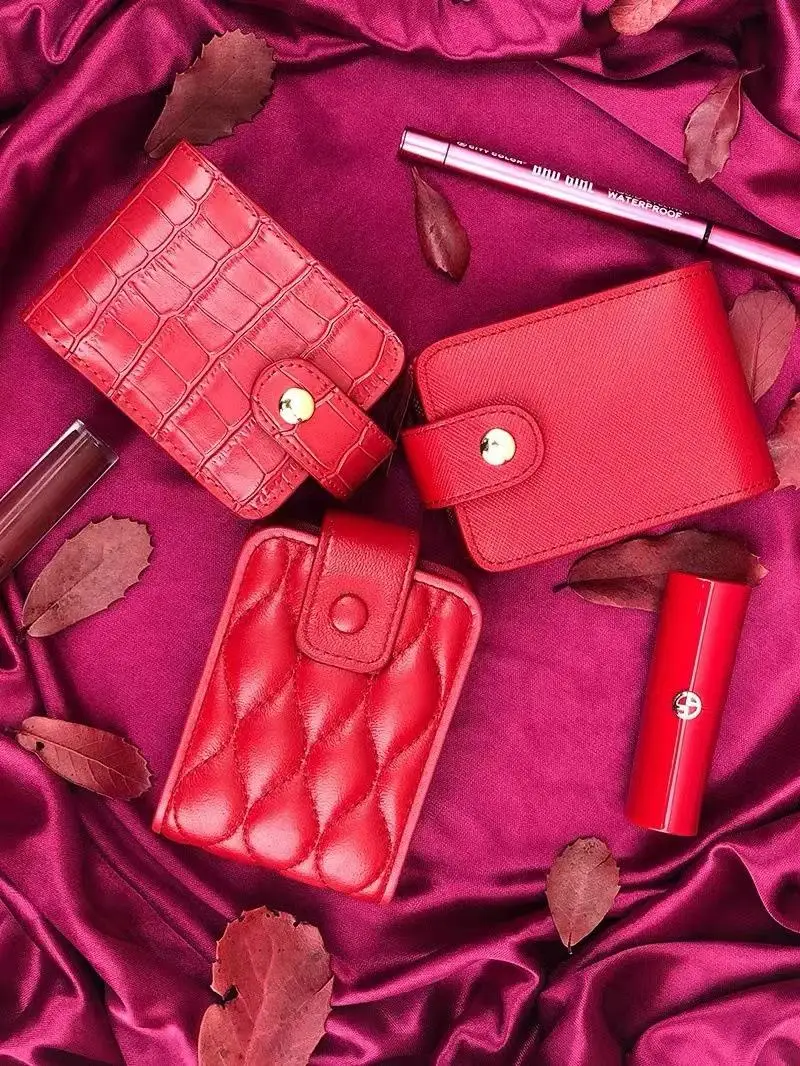 

Маленькая косметичка из ПУ с крокодиловым узором, портативный органайзер для хранения косметики с зеркалом для ежедневного использования, футляр для блеска для губ