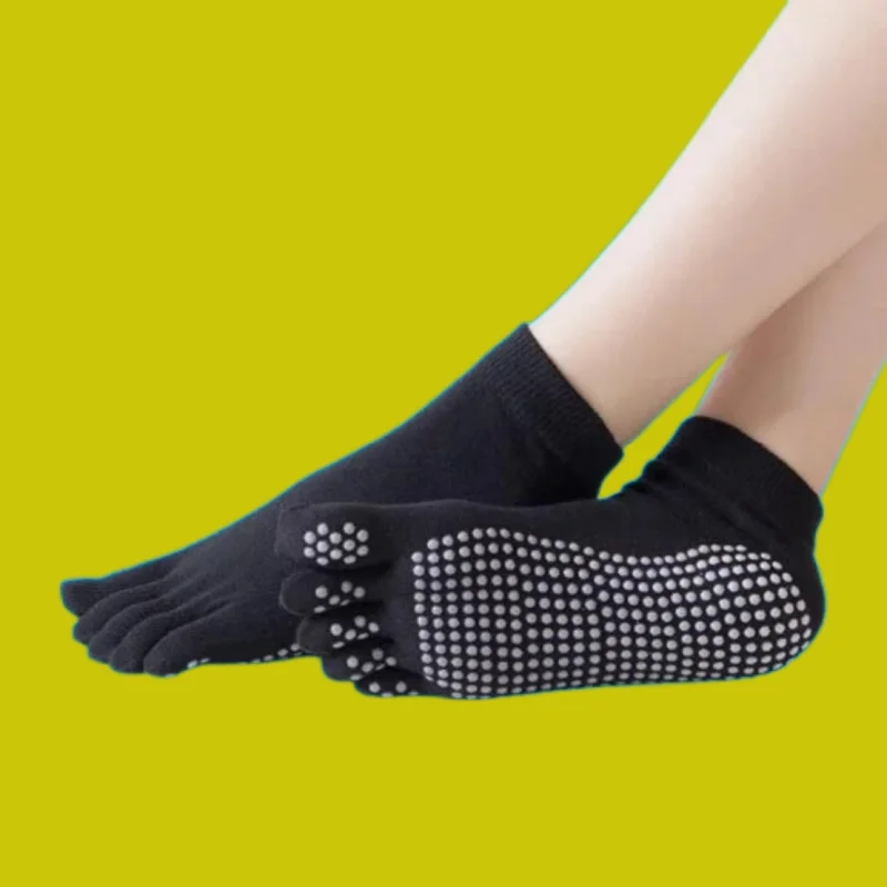 2/5 Pairs 2024 Colorful Women's Fashion Short Tube Yoga Socks Open Toe Women's Massage Yoga Five-Toe Socks Sports Five-Toe Socks