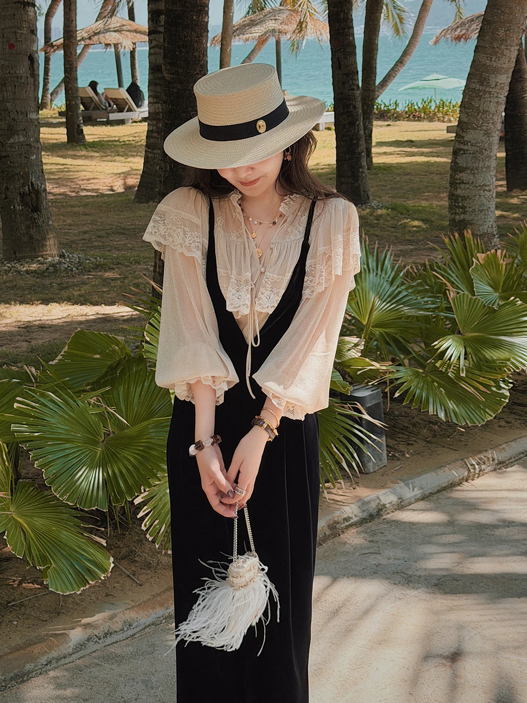 

Ele Sle Long Sve High Densi Velvet Lace Trim irt PINZIKO Large Rabbit Design Faionable Women's Summer Blouse