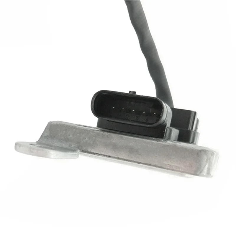 

Efficient NOX Sensor Nitrogen Oxide For W212 E250 W164 ML GL350 Sprinter 3.0L A0009053503 5WK96682D New Nox Senso
