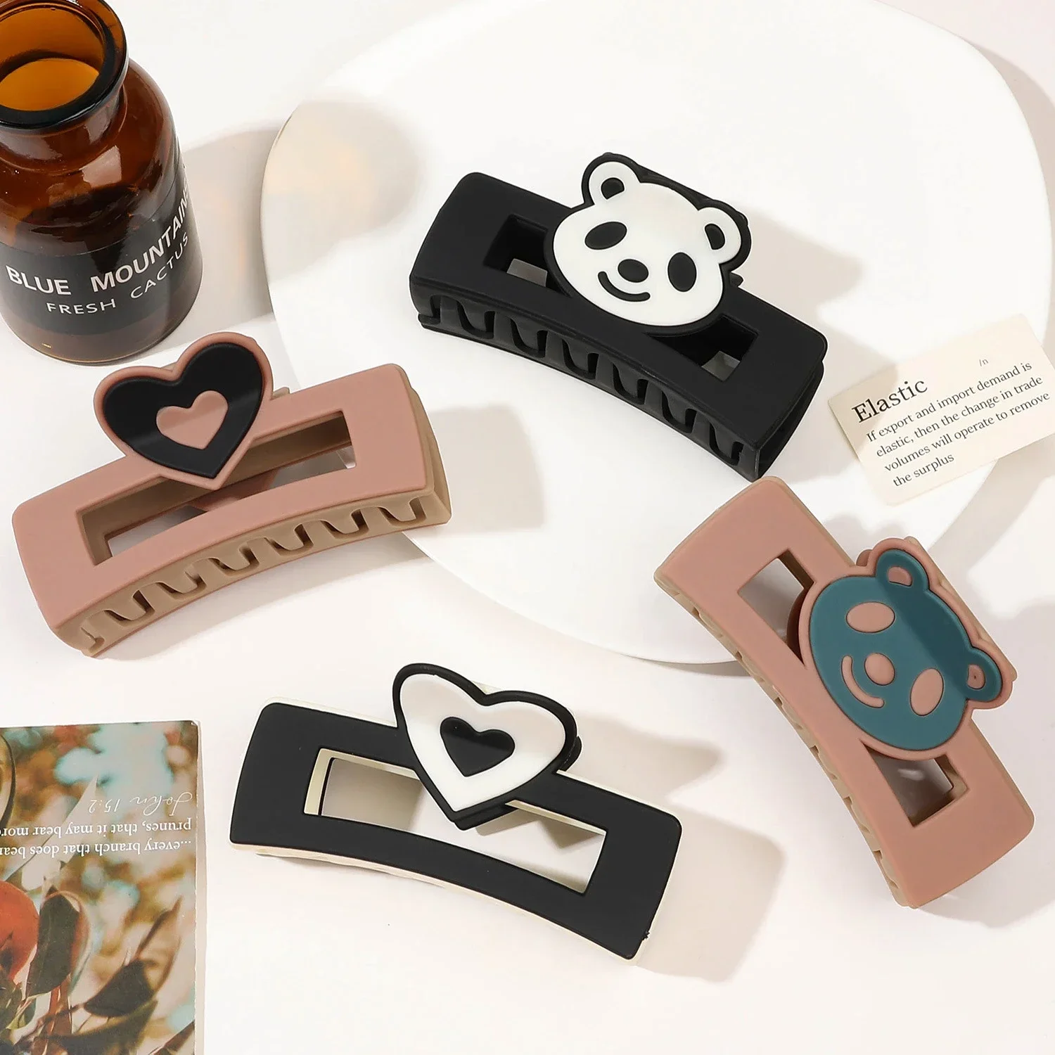 Cartoon Panda Heart-shaped Hair Clip Personalized Fashion Ladies Hair Back Head Grabber Holiday Girl Hair Accessories Gift