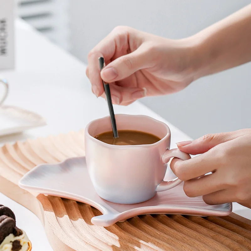 

Pearl Glaze Ceramic Cup Dish Gradient Color Couple Teacup Ginkgo Leaf Plate Office Coffee Cup Saucer Breakfast Milk Juice Mug