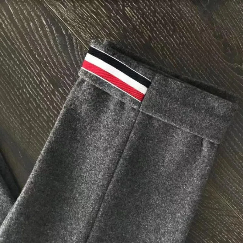 Pantaloni di lana, pantaloni al polpaccio slim fit a gamba dritta da uomo autunno e inverno, pantaloni casual casual e alla moda in tinta unita di alta qualità