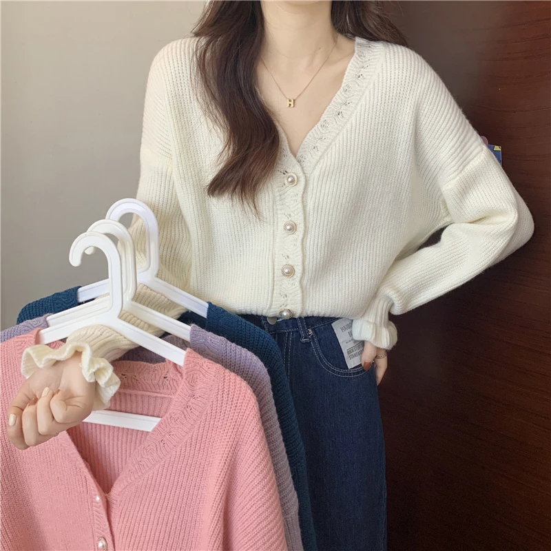 Autumn Vintage Cardigan Women V-Neck Pearl Buttons Loose Bubble Sleeve Knitted Sweater