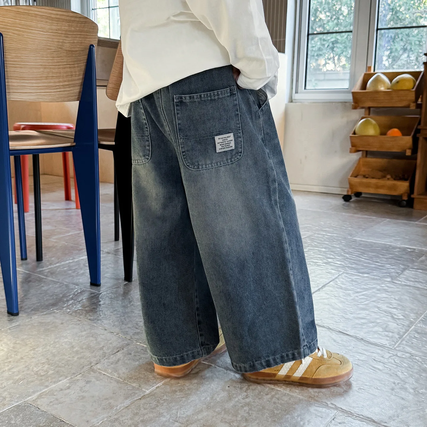 spring-new-boys-solid-color-fashionable-casual-jeans-2026-children-clothing-boys-versatile-retro-loose-simple-jeans