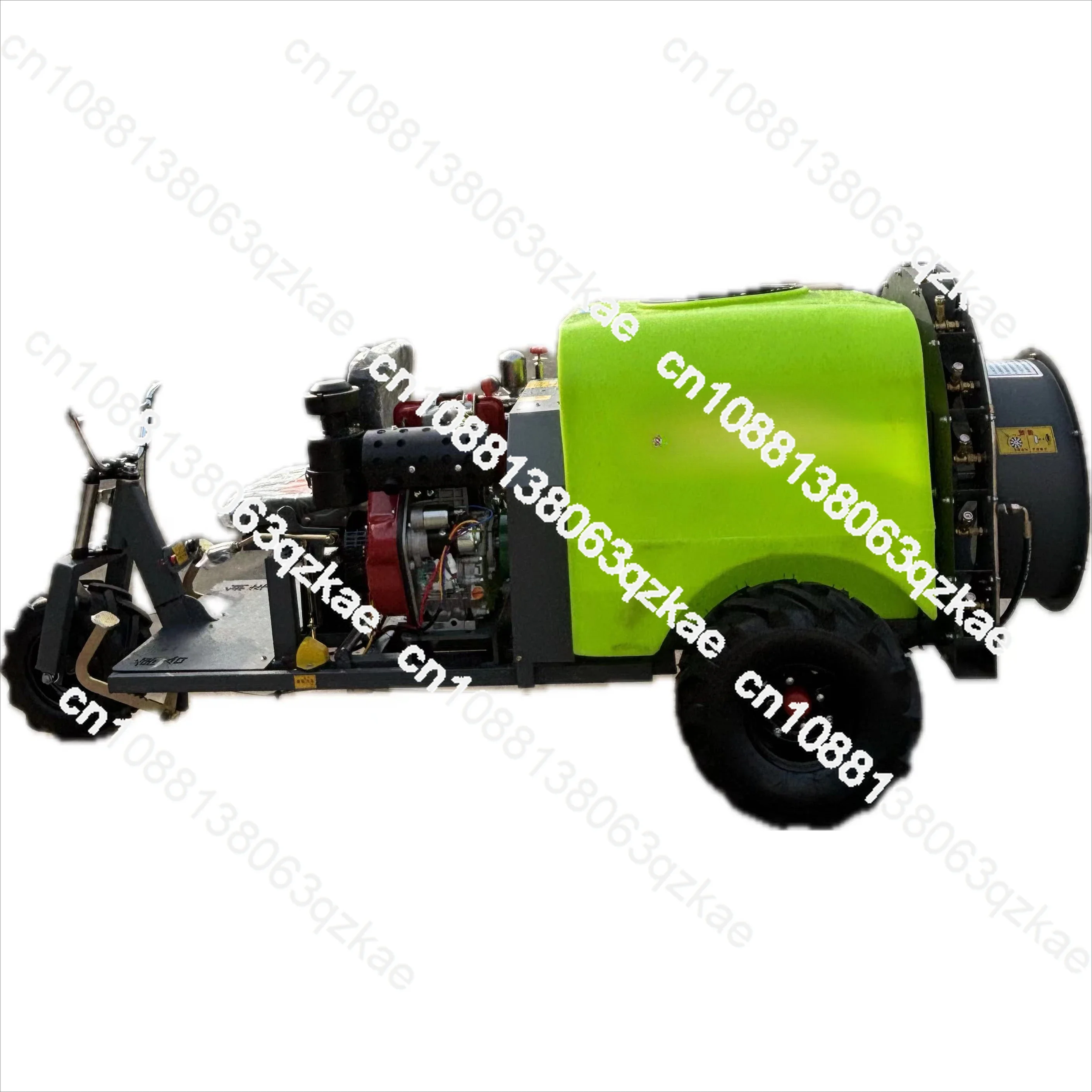 self-propelled 300L agricultural sprayer three-wheel riding sprayer for orchard