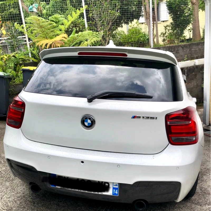 Für BMW 1er Serie E87 E81 F20 F21 116i 120i 118i M135i Spoiler 2005 bis 2019 Hochwertiger Carbon-Faser-Farbiger ABS Dachspoiler – Detail 19
