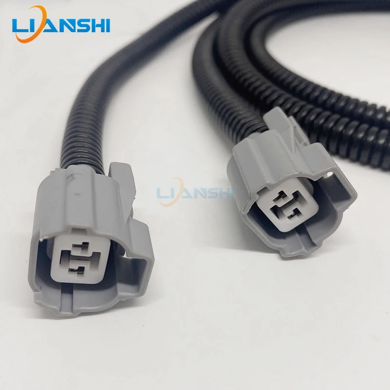 This is suitable for the Chery BYD Excelle to modify the snail-shaped horn plug with a 1-inch 2-wire harness