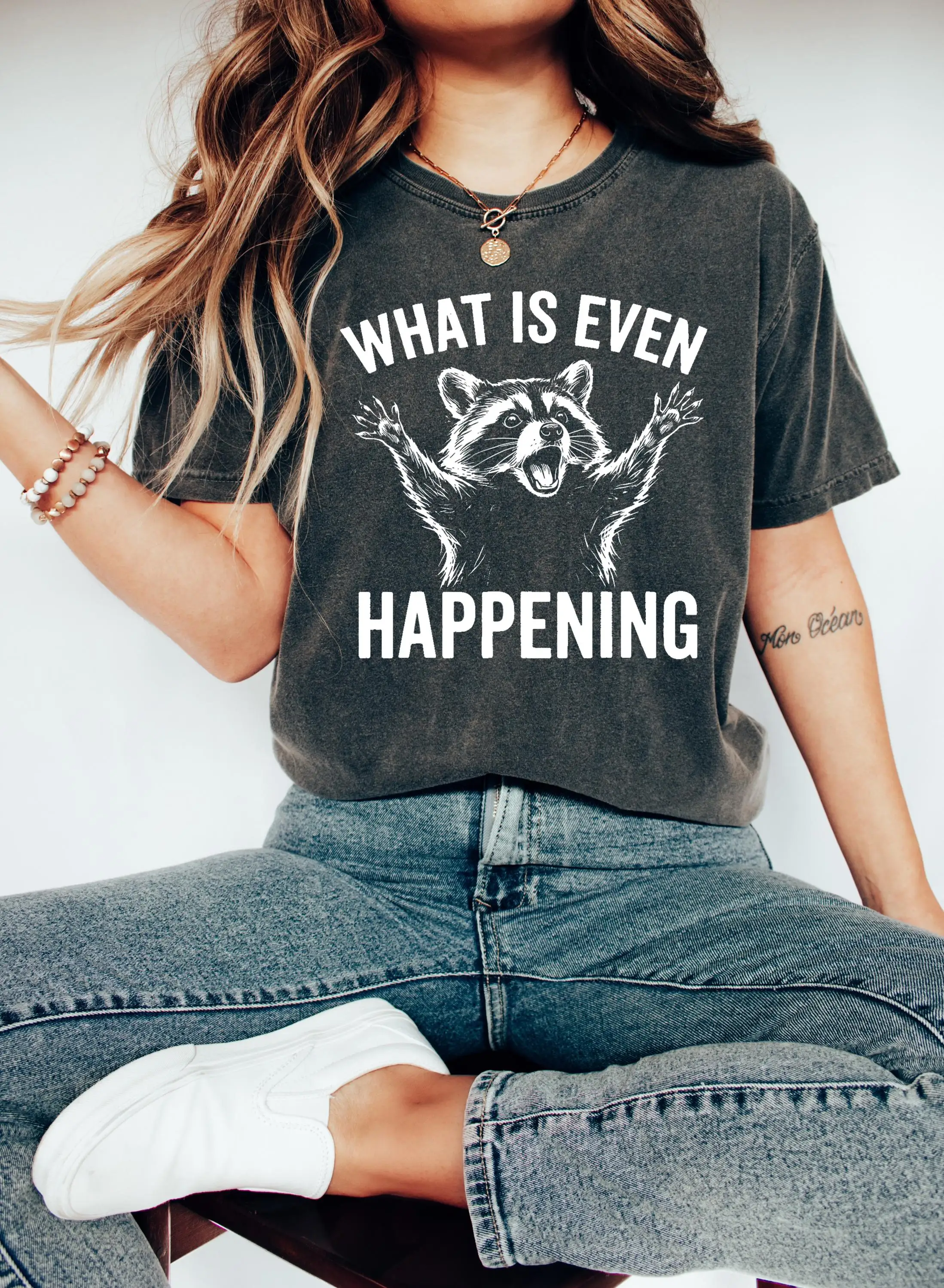 What Is Even Happening Raccoon Shirt, Funny Confused Raccoon Tee, Retro Sunset Animal Humor T-Shirt, Sarcastic Gift