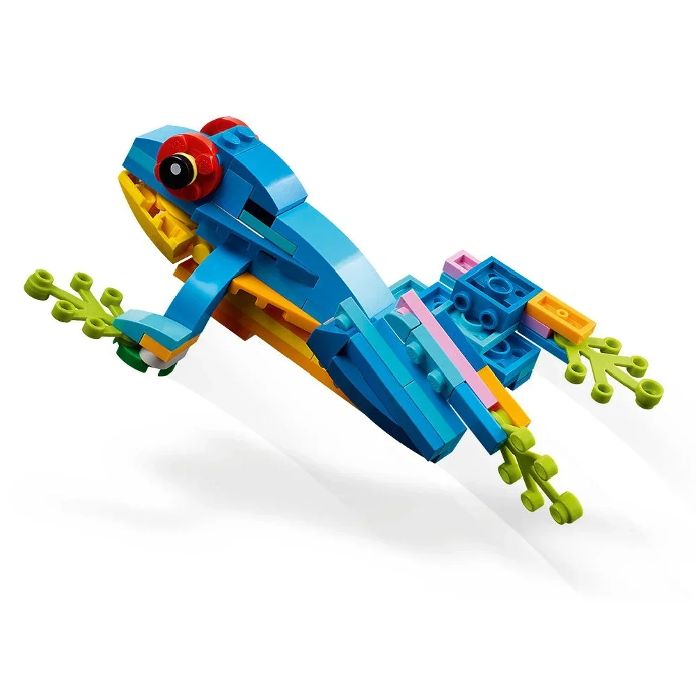 Create 3 Animals in 1 with this Exotic Parrot Building Blocks Set - Parrot, Fish and Frog in One