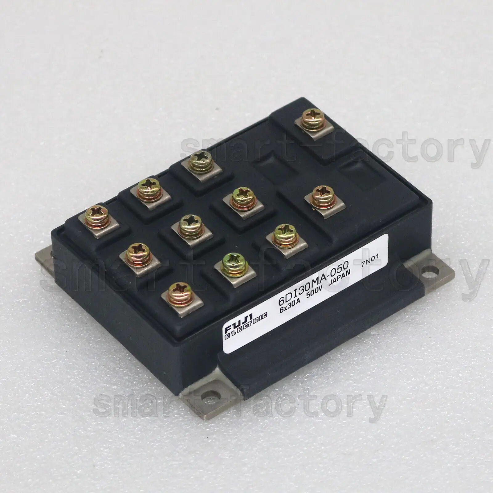 

New FUJI 6DI30MA-050 6DI30MA050 6x30A 500V IGBT MODULE