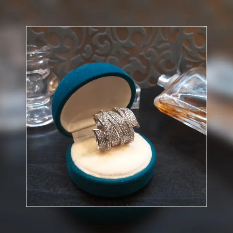 Anillo grande con dije de lujo para mujer, joyería para cita de boda, amante de alta calidad, regalo de cumpleaños para novia, venta Popular