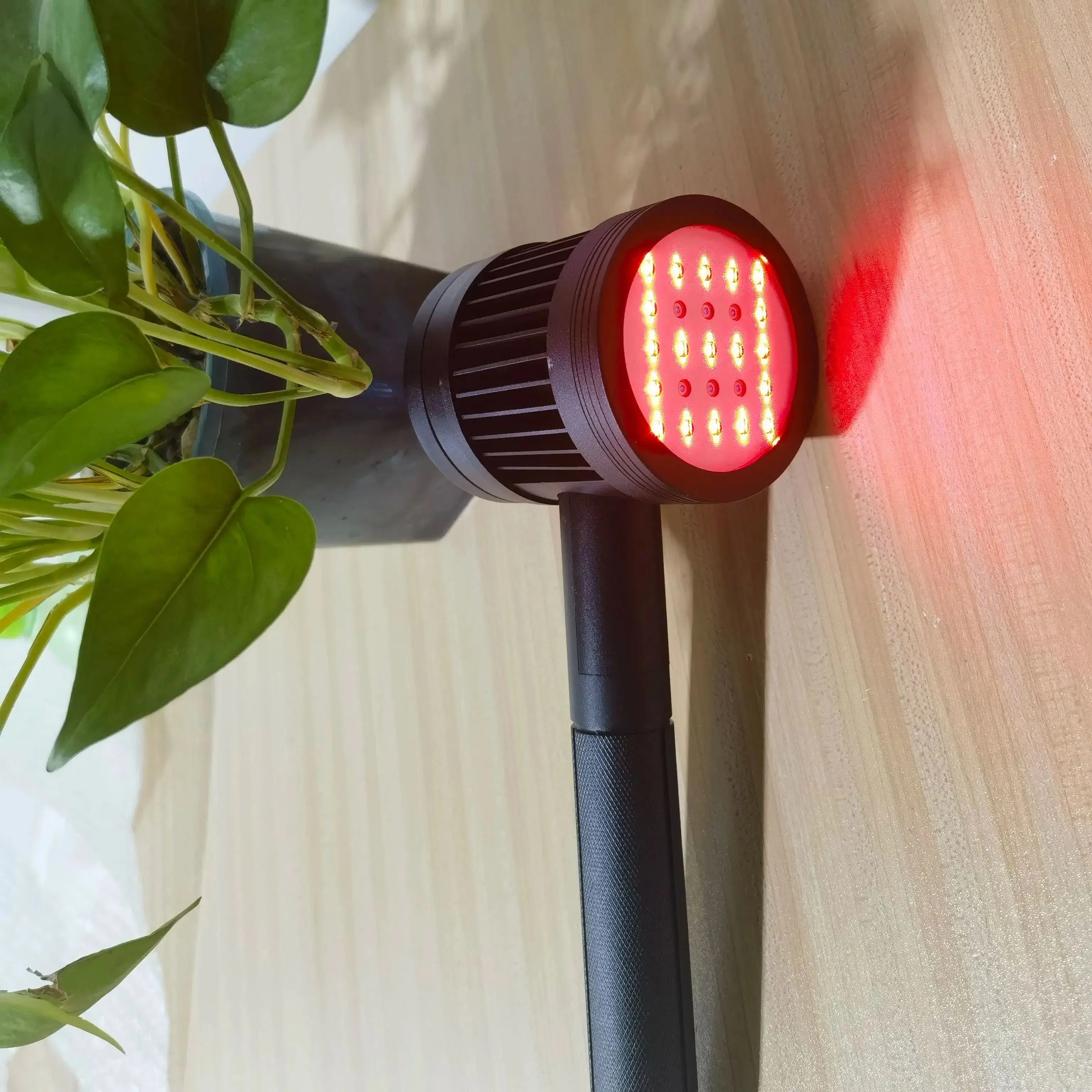 

5W Photobiomodulation Therapy Device 25 Diodes Dual Wavelength - Professional Home Use for Chronic Pain in People & Animals