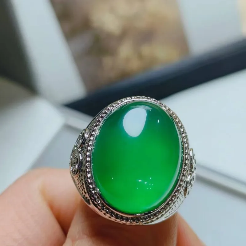 Natural High Ice Green Agate Inlaid with The Same Ring for Men and Women