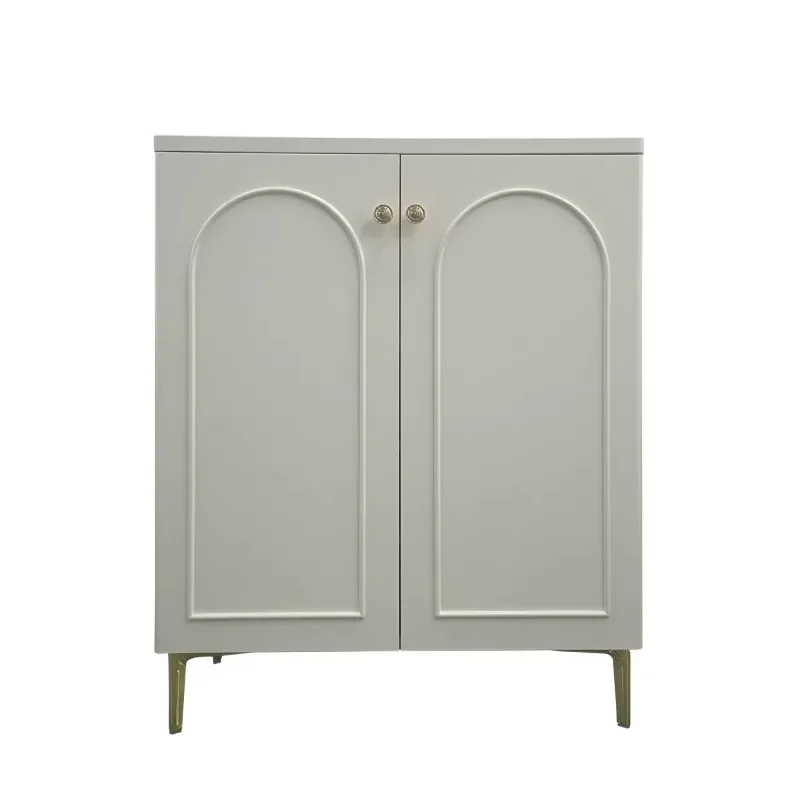 

Встроенный шкаф для обуви с большой вместимостью для хранения, экономящий пространство.